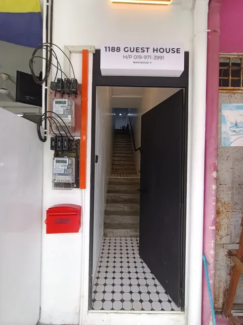 1188 GUEST HOUSE