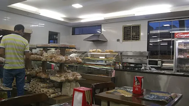 Padaria e Confeitaria Sagrada Família