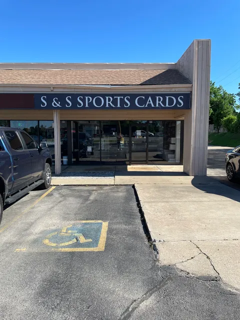 S & S Sports Cards