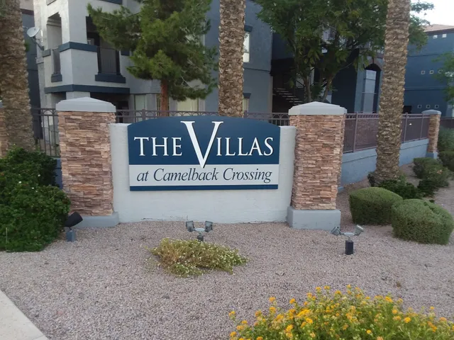 The Villas at Camelback Crossing