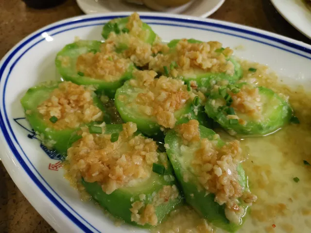 Xinjue Cantonese Teahouse