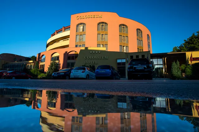 Colosseum Hotel