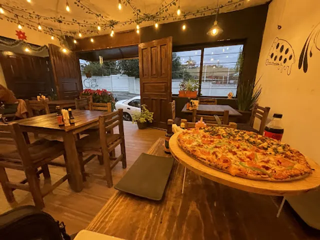 The House Pizza Morelia