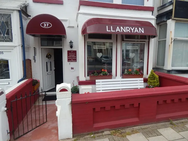 Llanryan Guest house Blackpool