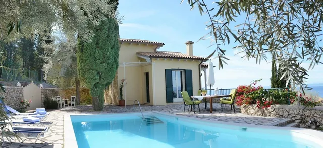 Agios Nikitas Nature Villas
