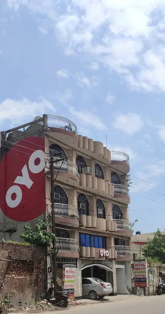 OYO 22972 Hotel Vikrant