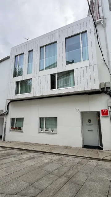 Seis Aldabas Apartamentos