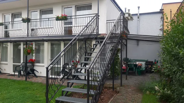 MAT Pokoje Gościnne - noclegi Dźwirzyno