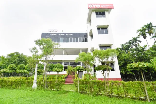 OYO 40730 Green World Resort