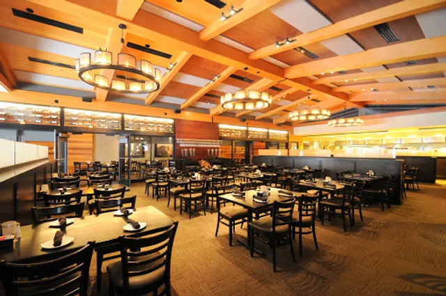 Cooper's Hawk Winery & Restaurant