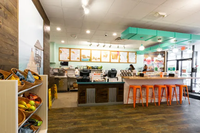 Tropical Smoothie Cafe