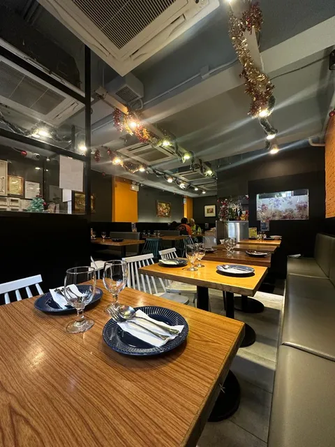 Hin Ho Curry Restaurant Shau Kei Wan