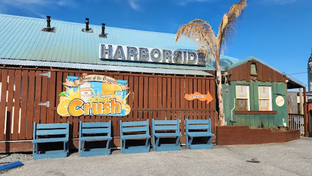 Harborside Bar & Grill