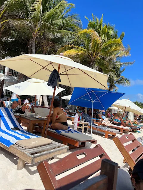 Beach Club Ojo de Agua