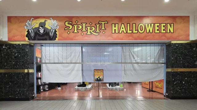 Spirit Halloween