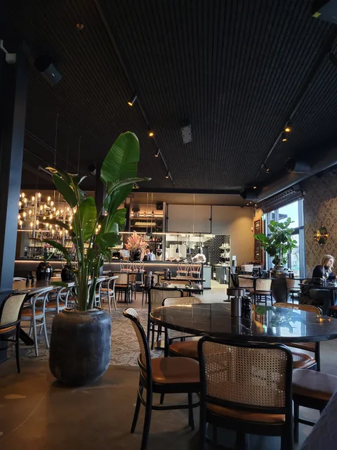 Carl Peter Brasserie