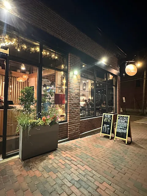 Dok Mali Thai Kitchen