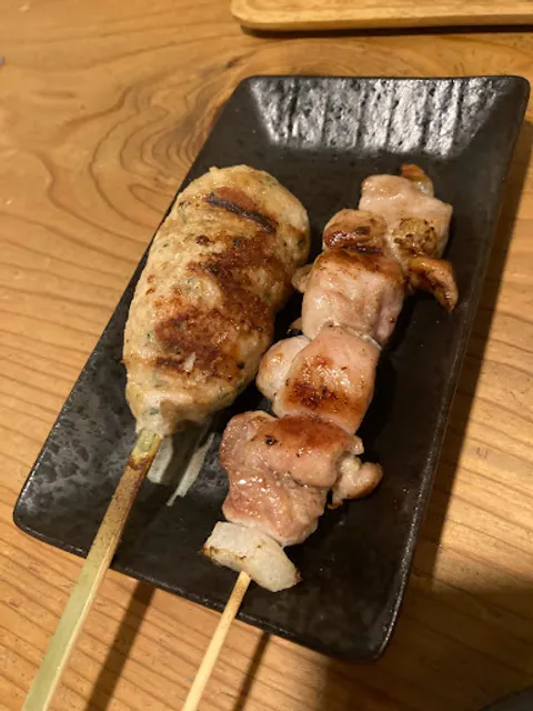 焼鳥 かどや 白木原店