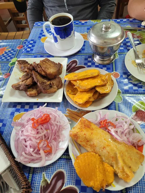 Chicharroneria Hermanos Barahona