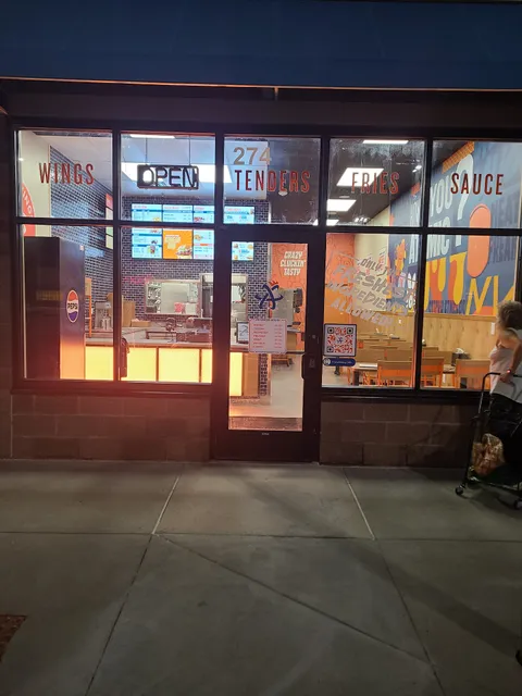 Atomic Wings Fridley