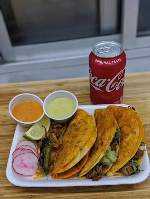 Tacos Los Troncos
