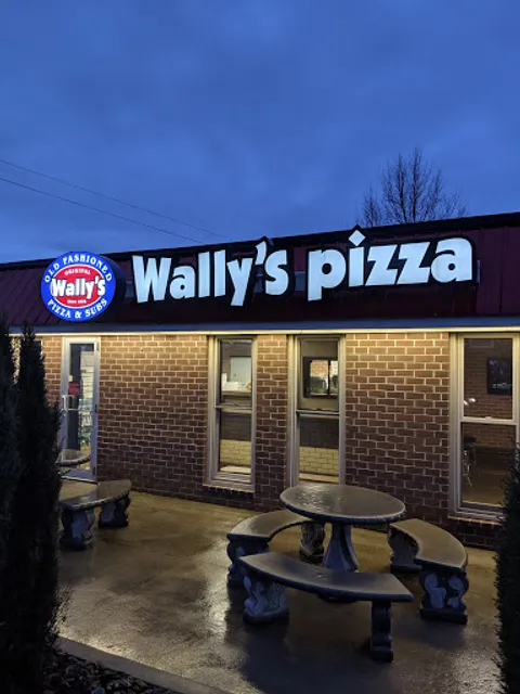 Wally's Pizza
