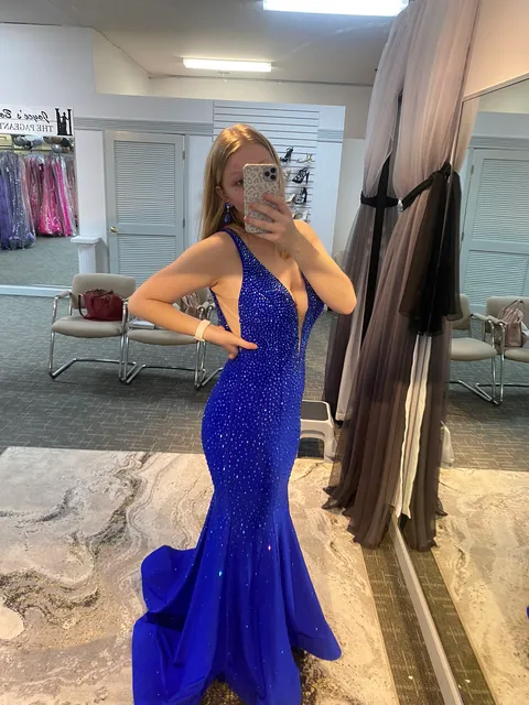 Joyce's Boutique and The Pageant Room