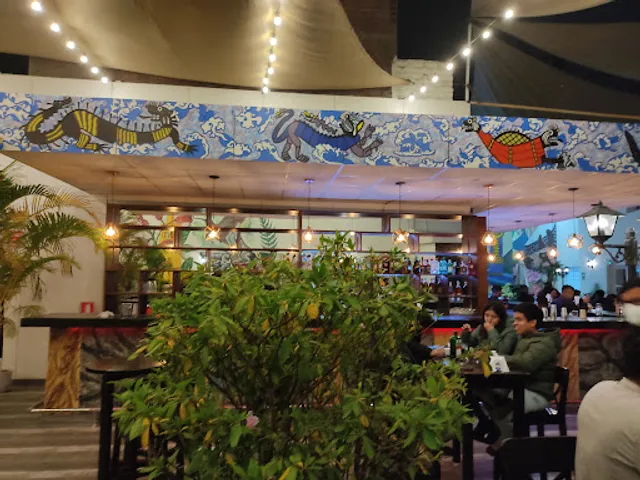 Casa Blanca Restobar