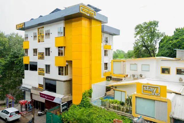 StayInn Hotel at Rani Kamlapati Station Road | DB Mall | Mp Nagar ZII