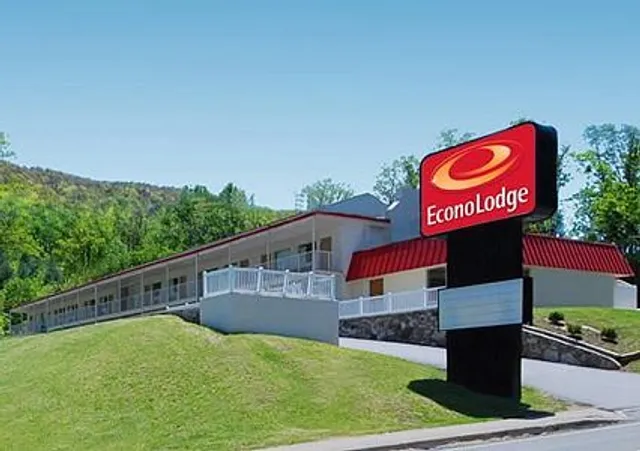 Econo Lodge Near Bluefield College