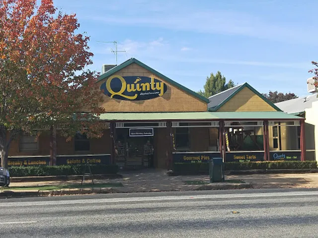 Quinty Bakehouse