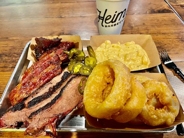 Heim Barbecue on the River