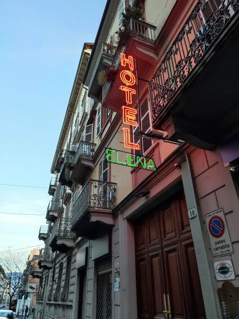 Hotel Elena