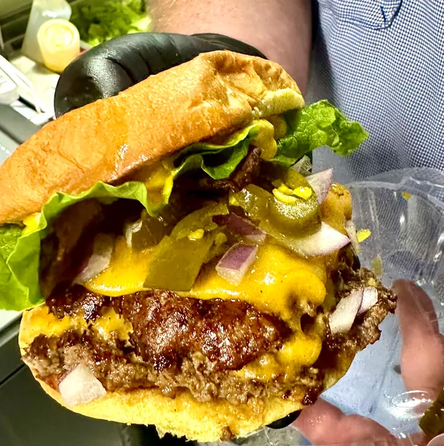 Wells Burgers Express