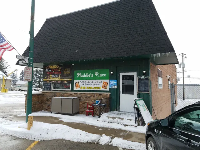 Maddie's Place Bar & Grill