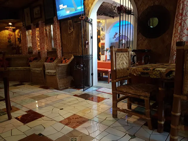 The Orange Gecko Tagua'n