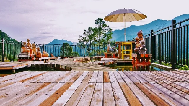 Yanzitao Pottery Coffee B&B