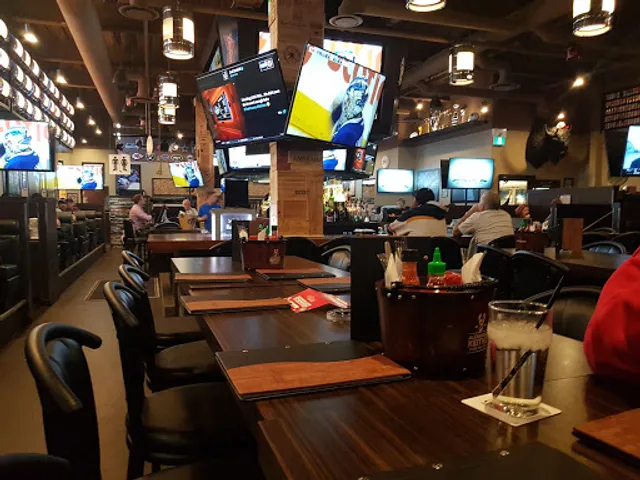 The Canadian Brewhouse (Regina Eastgate)