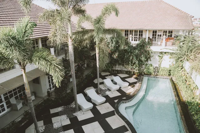 Casa Artista by Villa Kresna