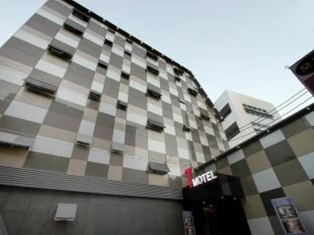 T Hotel