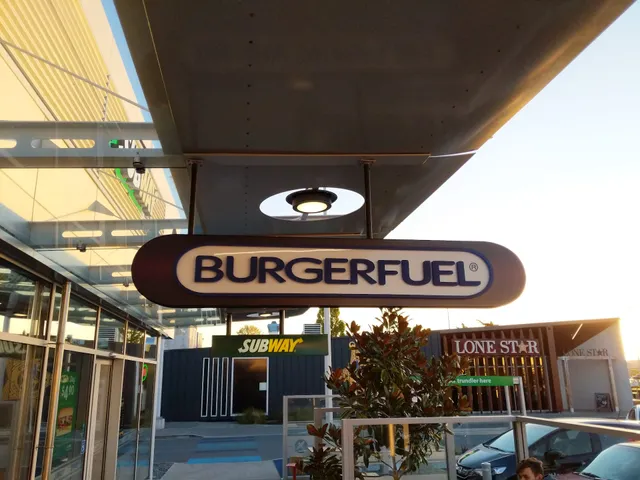 BurgerFuel Spitfire Square