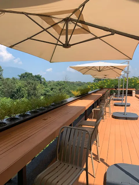 TATA Chiang Dao Cafe, Restaurant, and Farm