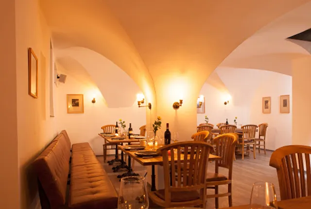 Harveys | Restaurant & Café