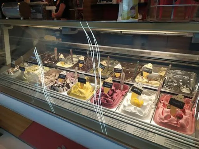 Gelateria Lucarelli