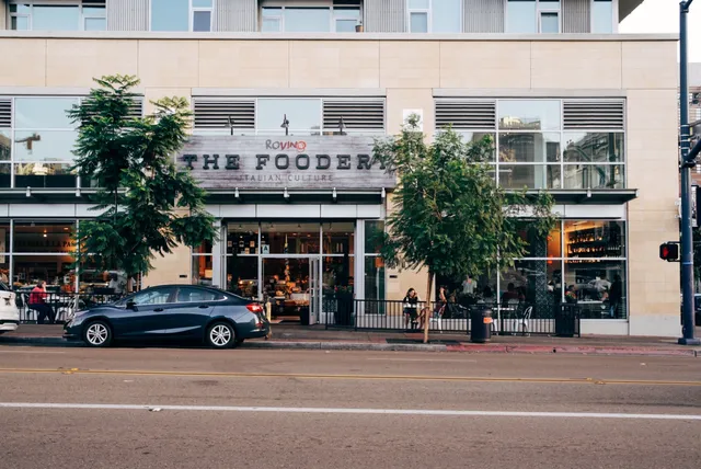 Krisp Beverages + Natural Foods