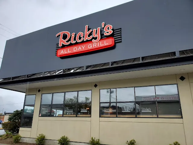 Ricky's All Day Grill - Campbell River
