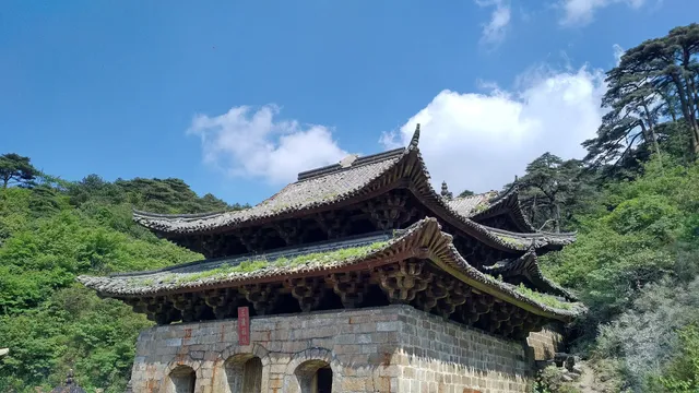 Golden Bay Holiday Hotel