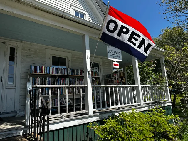 Friends of the Library Used Book Store