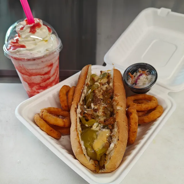 The Green Table on Tour