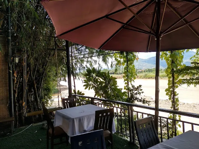 Chopsticks Restaurant & Cooking Class